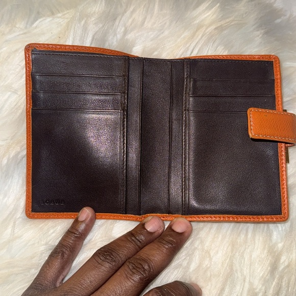 Loewe Gold Kisslock Anagram Cardholder Wallet GUC - Picture 10 of 13